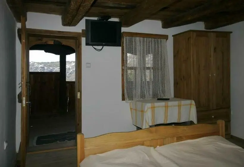スタンダードルーム, Kruchma Bratyata Guest House