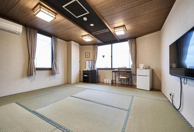 スタンダード４人部屋, Okasan