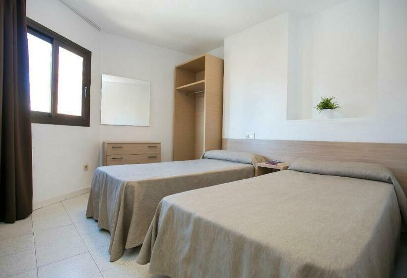 Апартаменты 1 Спальня с Террасой, Apartamentos Amalia By Mc