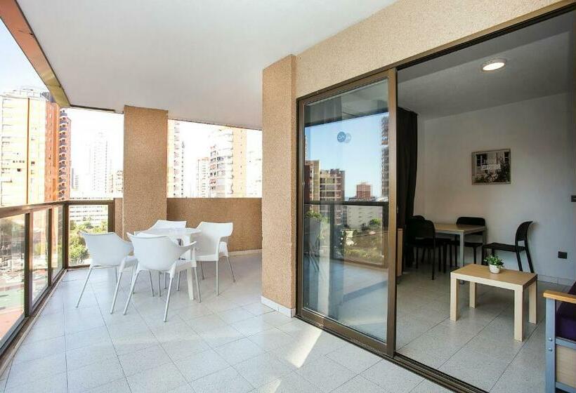 آپارتمان 1 خوابه با تراس, Apartamentos Amalia By Mc
