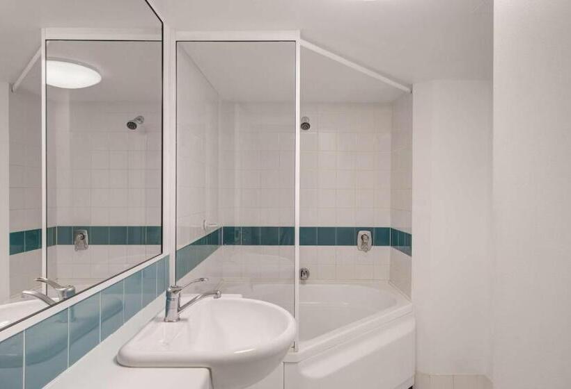 带2个卧室的公寓, Adina Serviced Apartments Canberra James Court