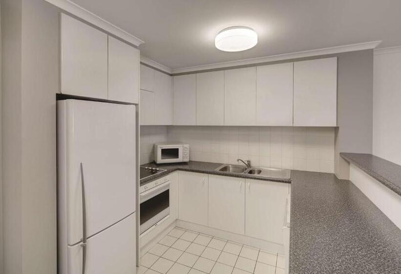 带2个卧室的公寓, Adina Serviced Apartments Canberra James Court
