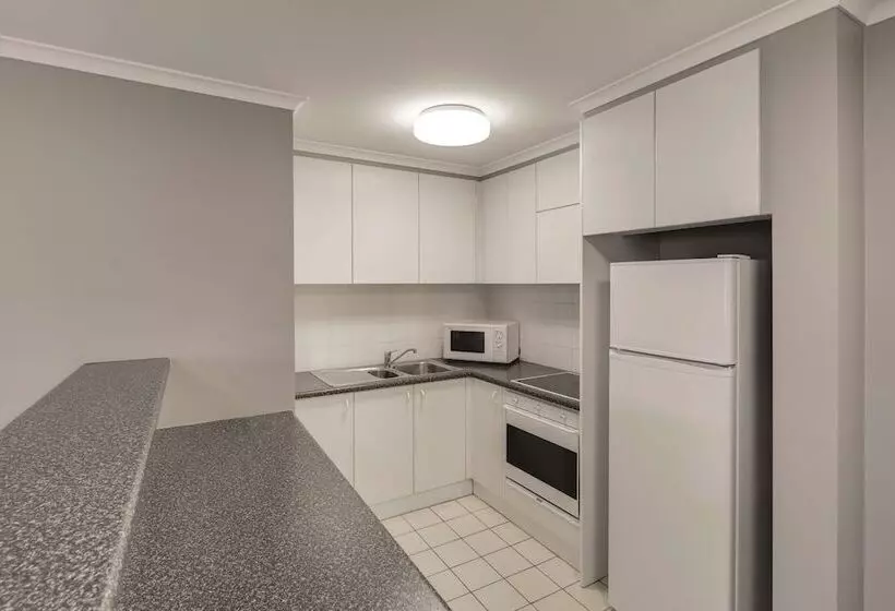 آپارتمان 2 خوابه, Adina Serviced Apartments Canberra James Court