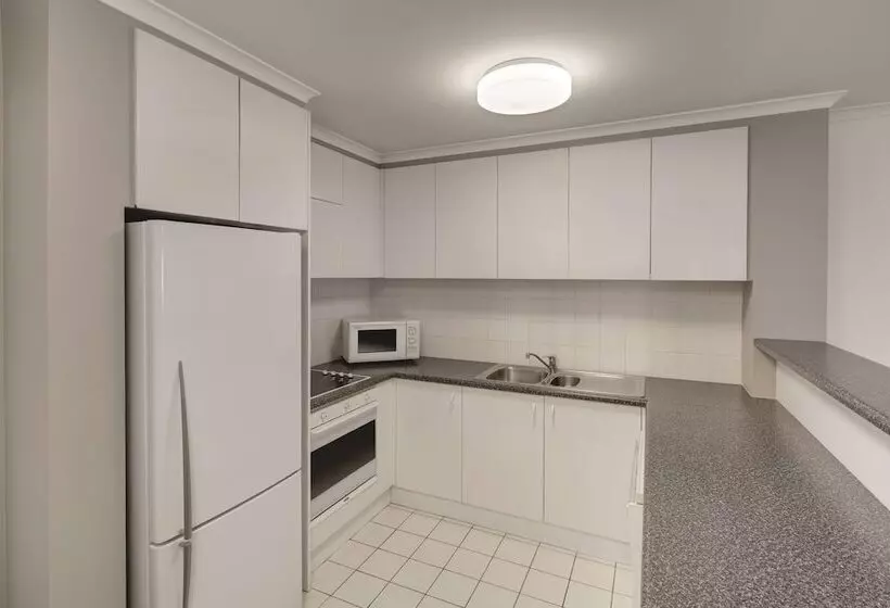 آپارتمان 2 خوابه, Adina Serviced Apartments Canberra James Court