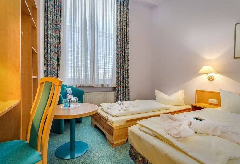 标准三人间, Alte Klavierfabrik Meißen