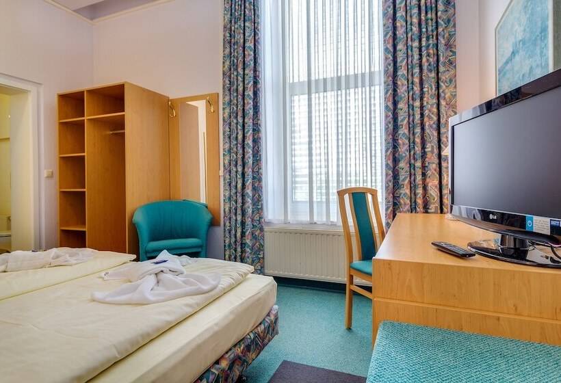 标准间, Alte Klavierfabrik Meißen