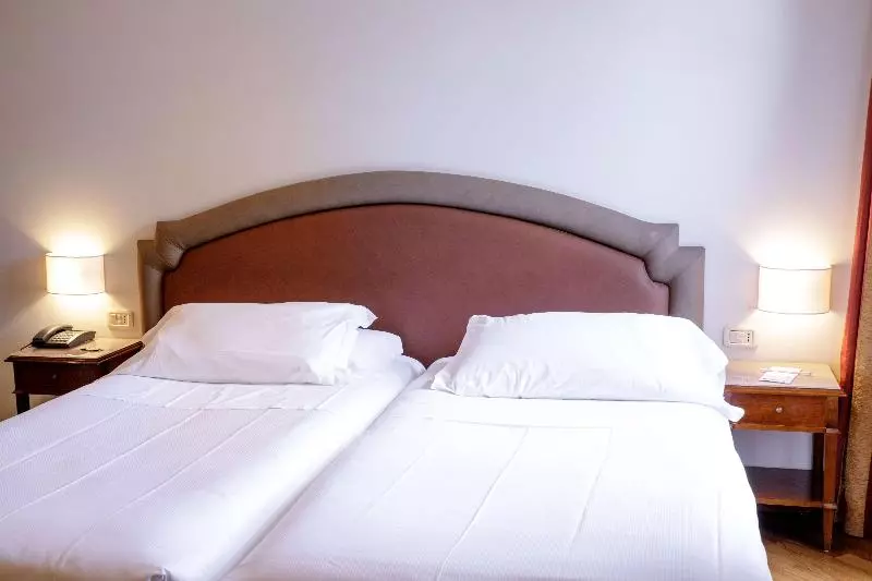 Perhehuone, Best Western Ai Cavalieri
