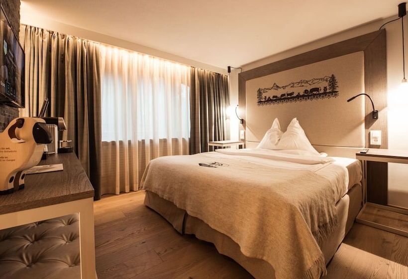 חדר סטנדרט, Daniela