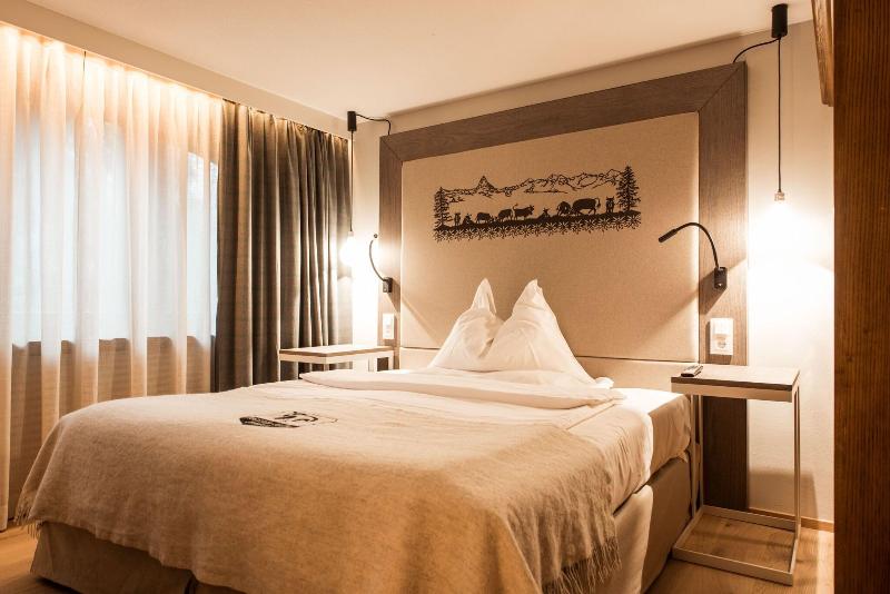 חדר סטנדרט יחיד, Daniela