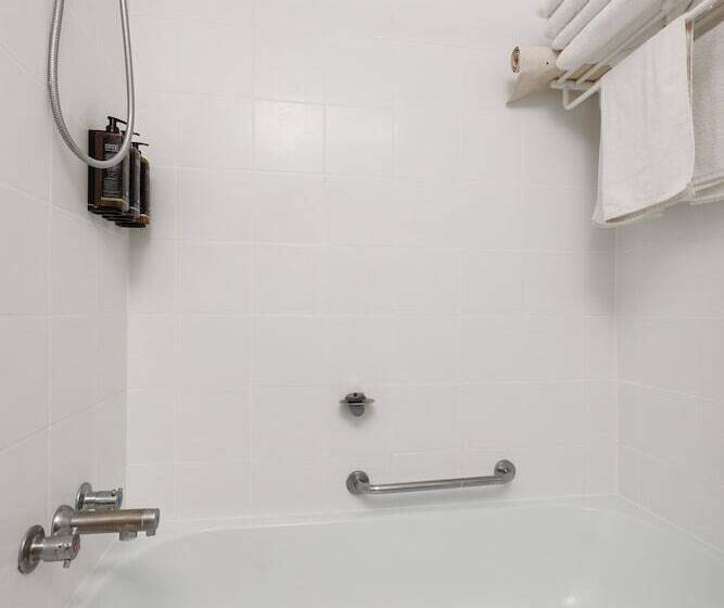 חדר סופריור, Mercure Kakadu Crocodile