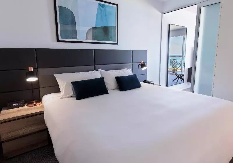 海の見える１ベッドルームアパートメント, Oaks Glenelg Plaza Pier Suites