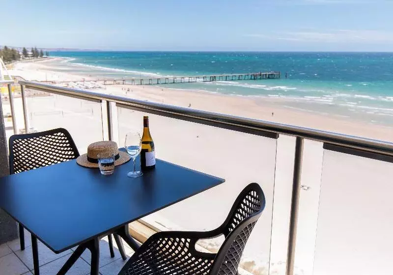 海の見える１ベッドルームアパートメント, Oaks Glenelg Plaza Pier Suites