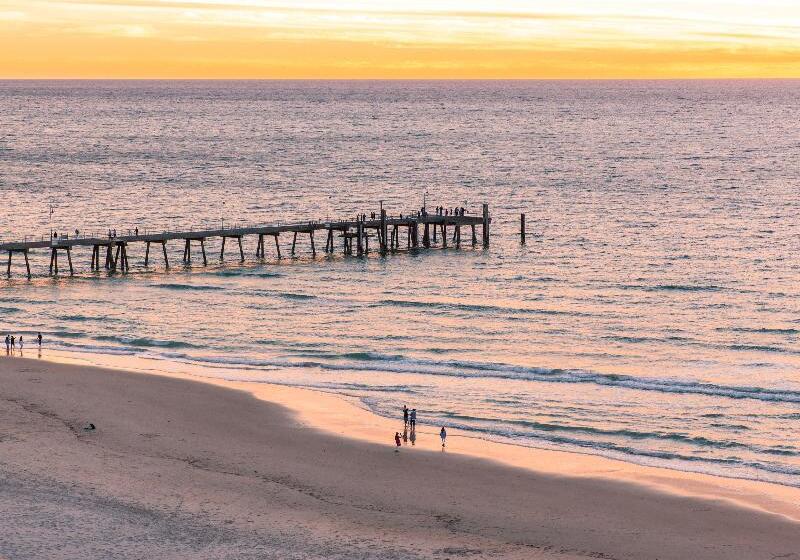 Апартаменты 3 Спальни, Oaks Glenelg Plaza Pier Suites