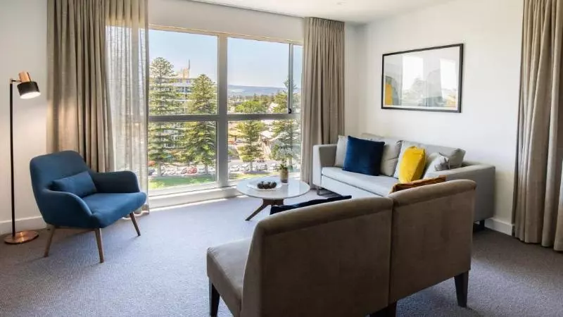 ２ベッドルームアパートメント, Oaks Glenelg Plaza Pier Suites