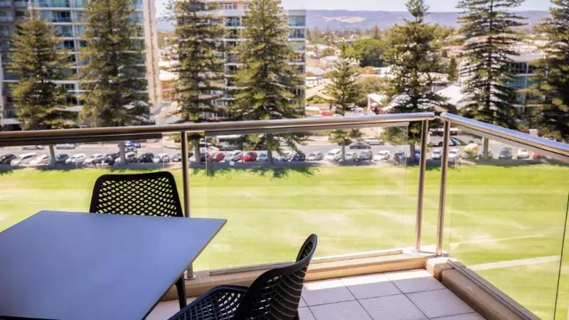 ２ベッドルームアパートメント, Oaks Glenelg Plaza Pier Suites