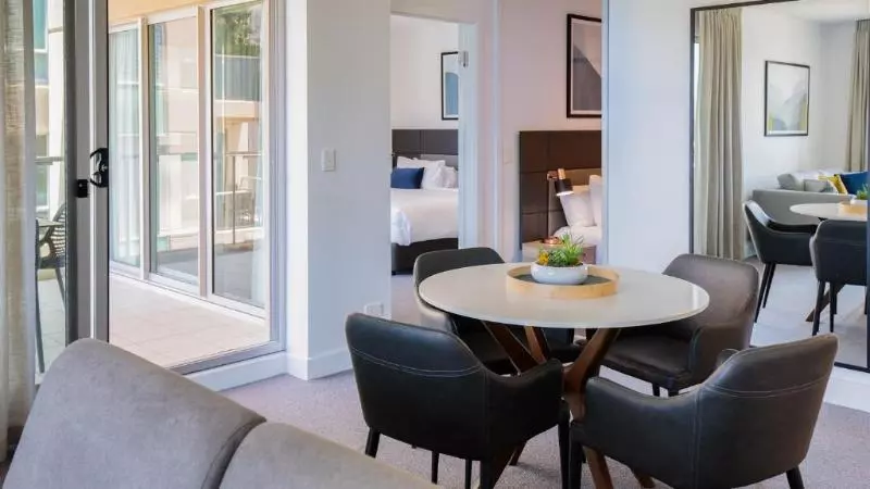 ２ベッドルームアパートメント, Oaks Glenelg Plaza Pier Suites