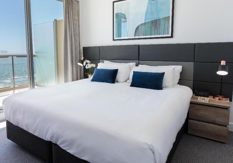 דירת שלושה חדרים, Oaks Glenelg Plaza Pier Suites