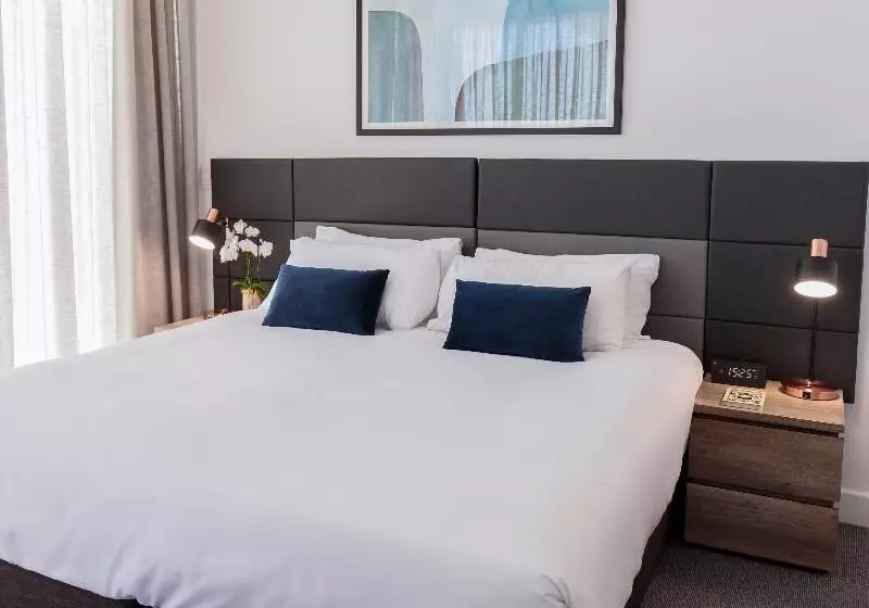 ３ベッドルームアパートメント, Oaks Glenelg Plaza Pier Suites