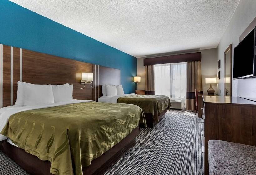 스위트, Quality Inn & Suites I 35 E Walnut Hill
