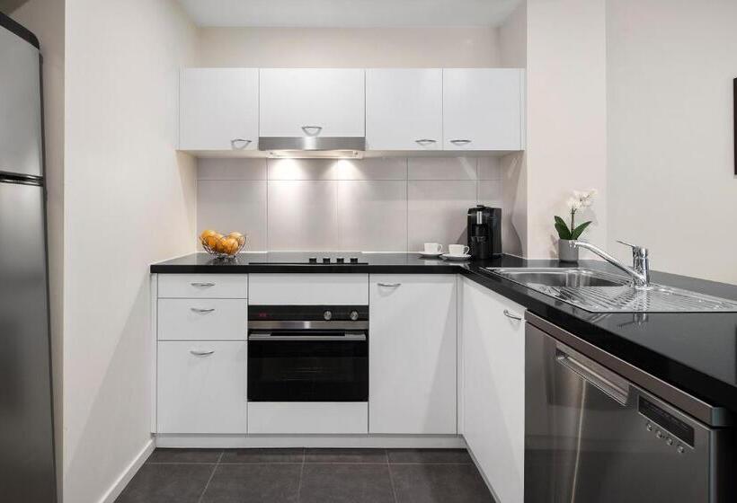 ３ベッドルームアパートメント, Quest Narre Warren