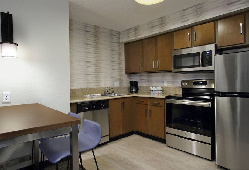 Люкс, Residence Inn Scottsdale North