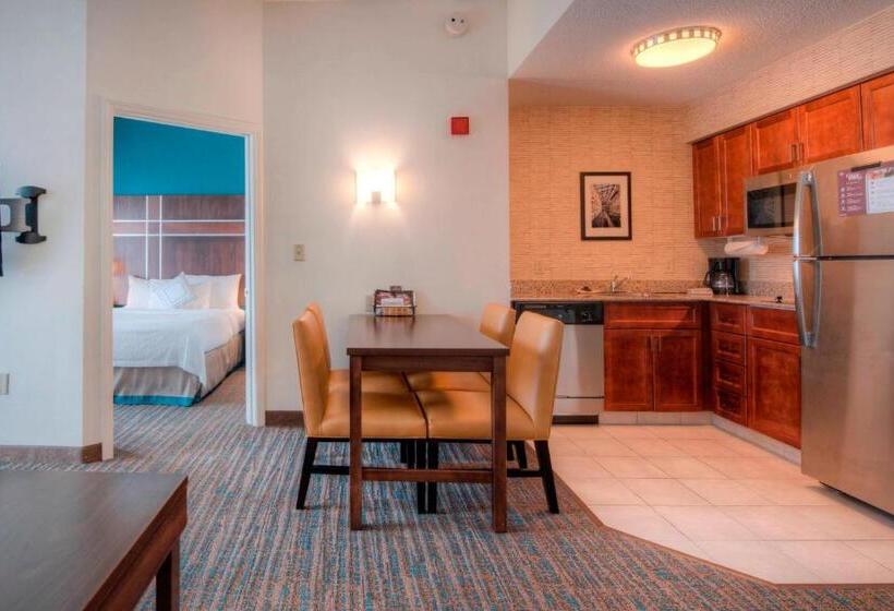 带2个卧室的套房, Residence Inn Charlotte Uptown