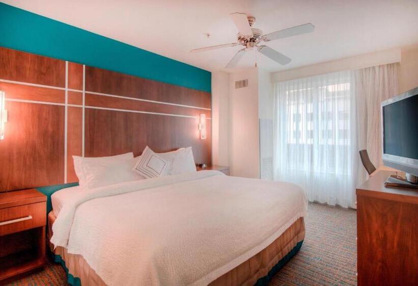 Suíte Executivo, Residence Inn Charlotte Uptown