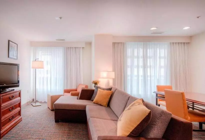 سوییت اجرایی, Residence Inn Charlotte Uptown