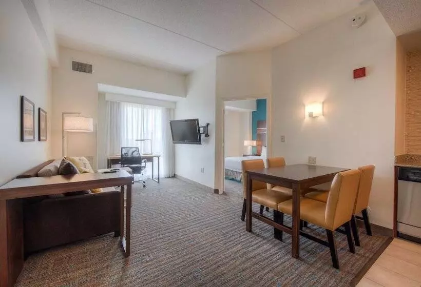 سوئیت 2 خوابه, Residence Inn Charlotte Uptown
