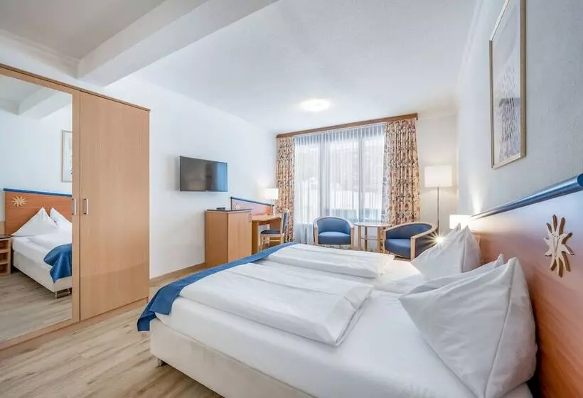 اتاق خانوادگی, Turmhotel Victoria Davos