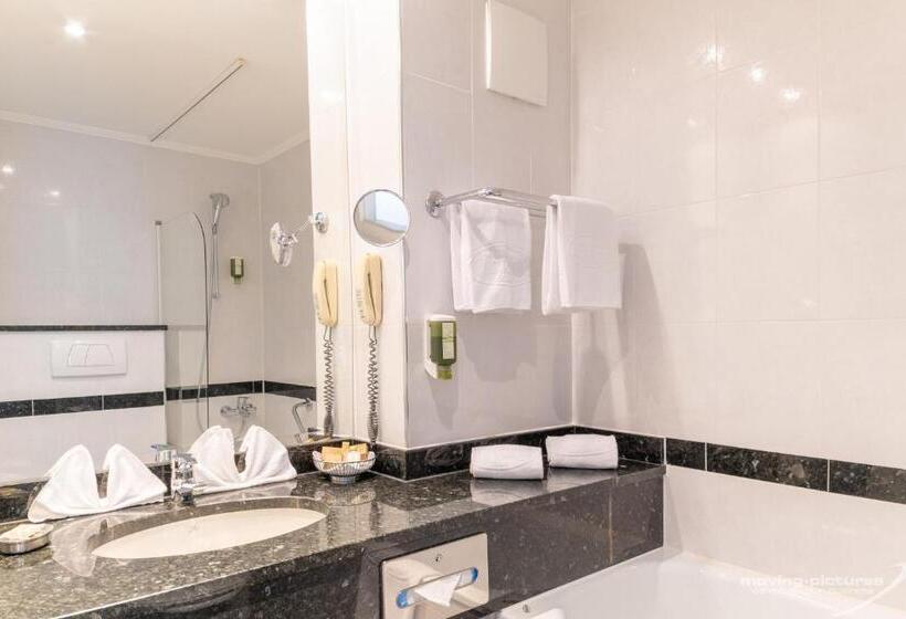 수피리어 룸, Turmhotel Victoria Davos