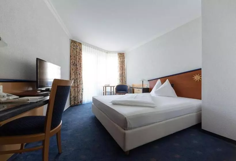 اتاق استاندارد یک نفره, Turmhotel Victoria Davos