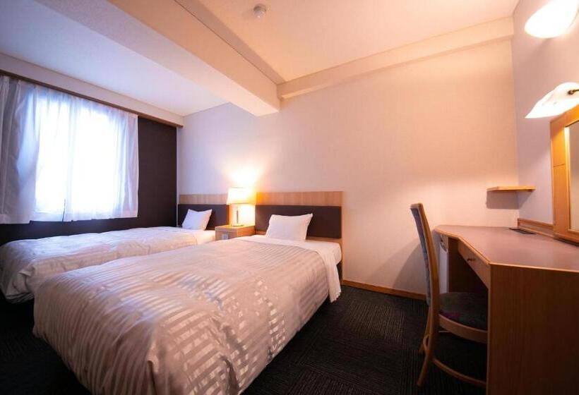 غرفة قياسية, Miyakonojo Green