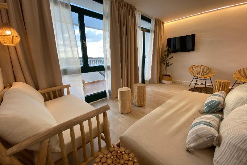 Люкс Вид на Море, Beach Club Menorca