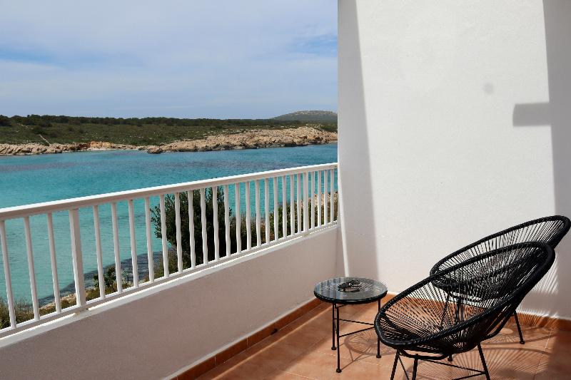 جناح مطلّ علي البحر, Beach Club Menorca