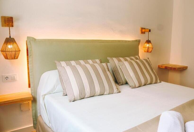 جناح مطلّ علي البحر, Beach Club Menorca