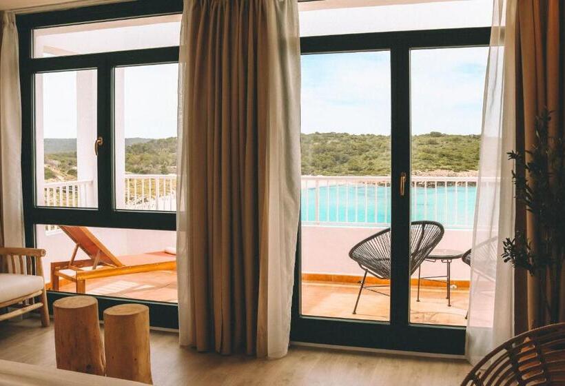 オーシャンビュースイート, Beach Club Menorca