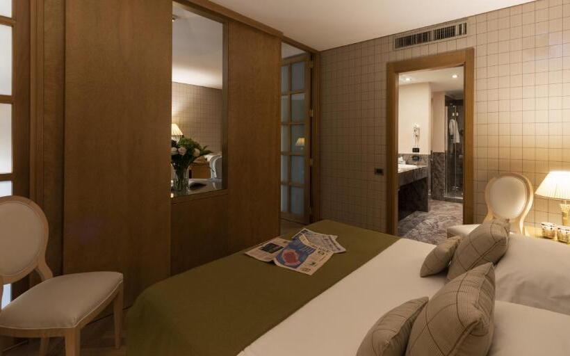 سوییت, Grand Hotel De La Ville