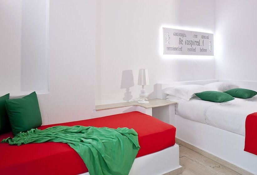 חדר סטנדרט לשלושה, Acqua Vatos Santorini