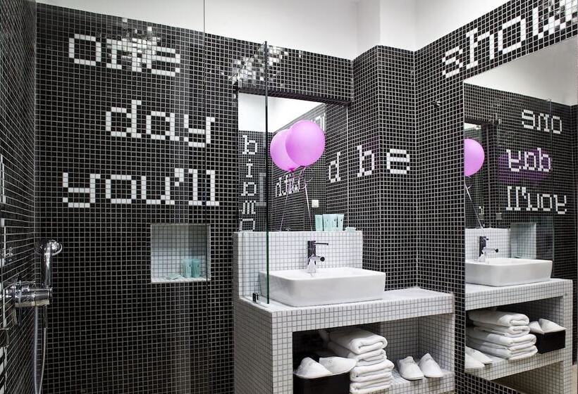 חדר סופריור לשלושה, Acqua Vatos Santorini