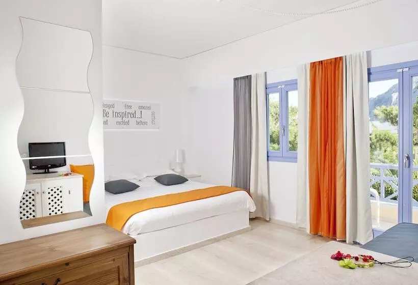 スイート（家族用）, Acqua Vatos Santorini