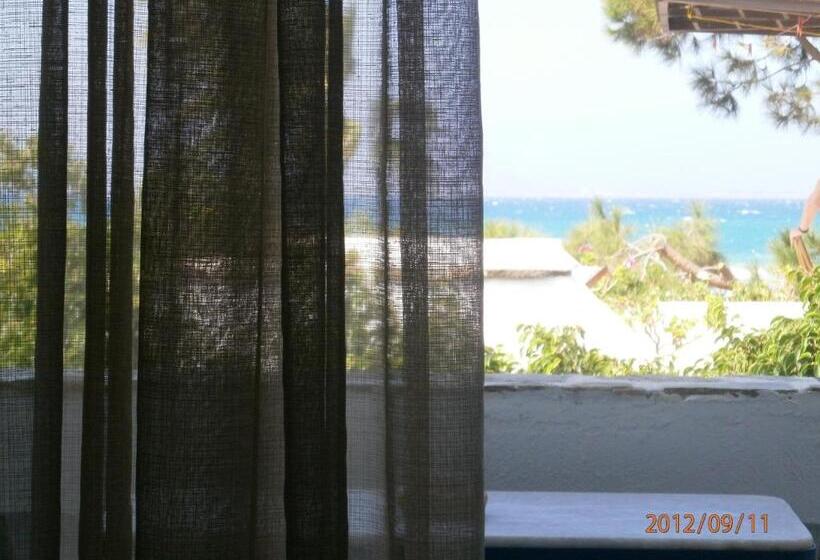 Номер Стандарт Вид на Море, Alkyoni Beach