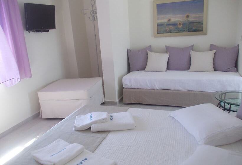 Номер Стандарт Трехместный, Alkyoni Beach