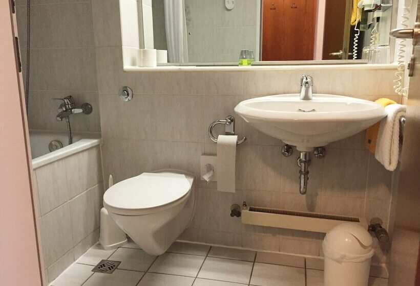 수피리어 룸, Ambassador Self Check In