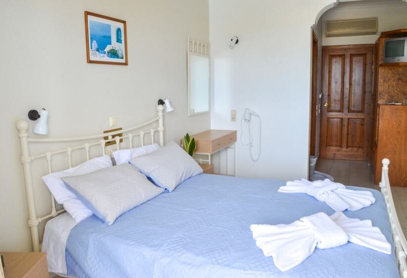 Номер Стандарт Вид на Море, Castro