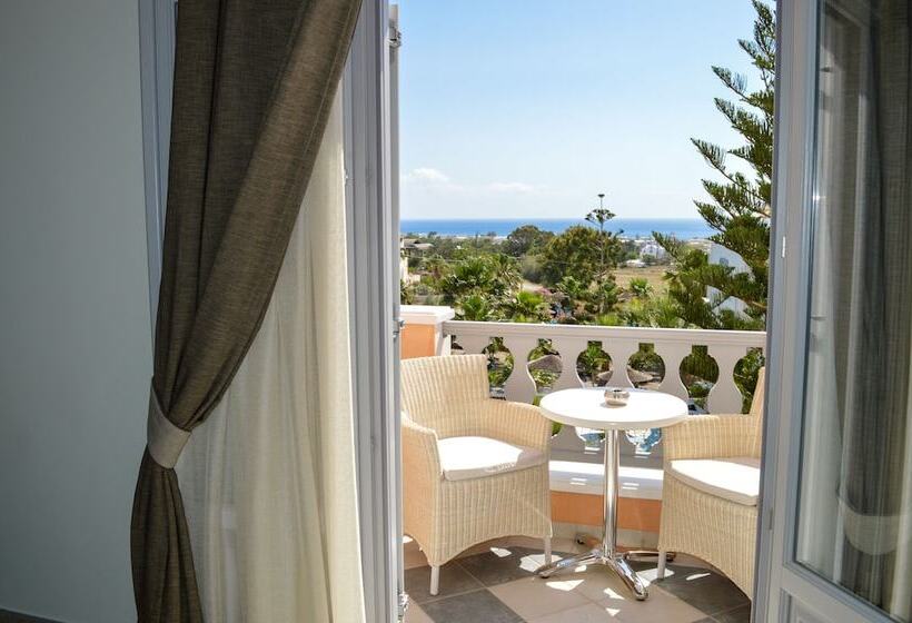 Люкс Вид на Море, Castro