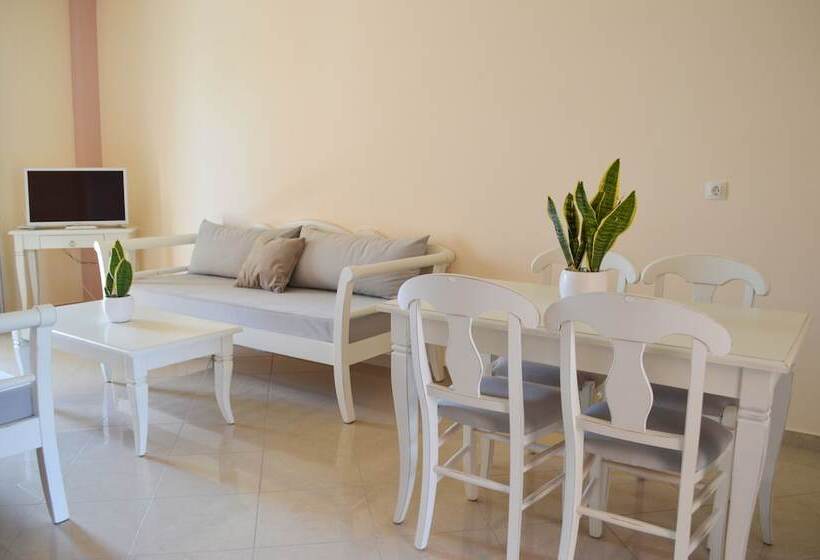 Люкс Вид на Море, Castro