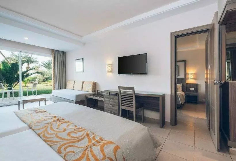 اتاق خانوادگی با چشم‌انداز باغ, Iberostar Waves Mehari Djerba