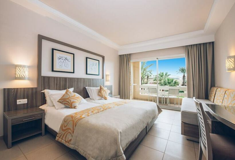 غرفة عائلية مطلّة علي الحديقة, Iberostar Waves Mehari Djerba