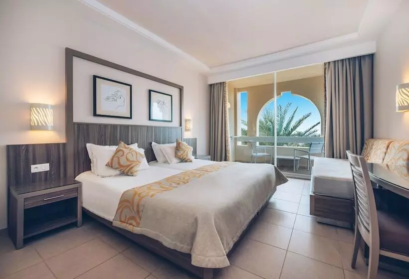 اتاق خانوادگی با چشم‌انداز باغ, Iberostar Waves Mehari Djerba
